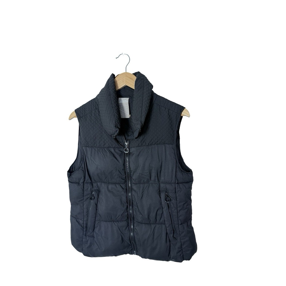 Noize Devi Short Length Puffer Vest Black Psize small Diamond Quilting